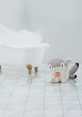 صندوق مجسم Kitan Club Sharkitty - عنصر عرض قابل للتجميع (1 من 5 تصميمات) - للأعمار من 15 عامًا فما فوق - مجسم ياباني أصلي لديكور المكتب أو الرف in Kuwait