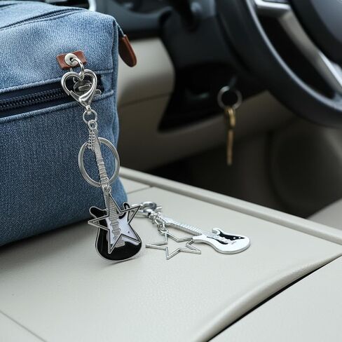 2 قطعة سلسلة مفاتيح الجيتار، سلسلة مفاتيح نجمة الموسيقى الجمالية Y2K Bass Guitar حقيبة سلسلة مفاتيح هدايا فريدة لمحبي الموسيقى والرجال والنساء in Kuwait