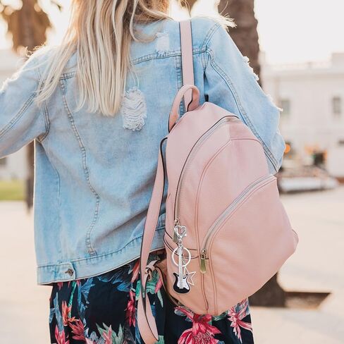 2 قطعة سلسلة مفاتيح الجيتار، سلسلة مفاتيح نجمة الموسيقى الجمالية Y2K Bass Guitar حقيبة سلسلة مفاتيح هدايا فريدة لمحبي الموسيقى والرجال والنساء in Kuwait