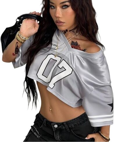 QJQ Women‘s Jersey Shirts Y2K Crop Tops V Neck Half Sleeve Graphic T Shirts Summer Cute Football Streetwear Tee in Saudi Arabia