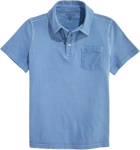 Vineyard Vines in Saudi Arabia