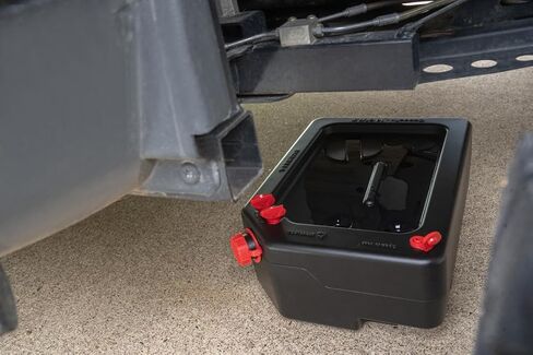 وعاء تصريف الزيت الفاخر من باك بسعة 10 لتر، تصميم سهل الصب مع غطاء مربوط، صنع في الولايات المتحدة الأمريكية in Kuwait