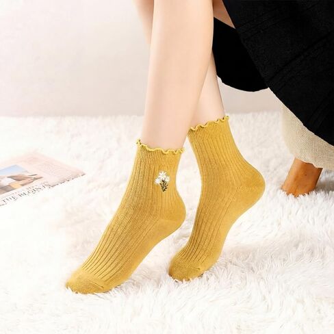 5 Pairs Womens Daisy Socks Cute Pastel Floral Embroidery Morandi Ruffle Turn-cuff Casual Ankle Novelty Crew Socks Spring Gifts for Women in Saudi Arabia
