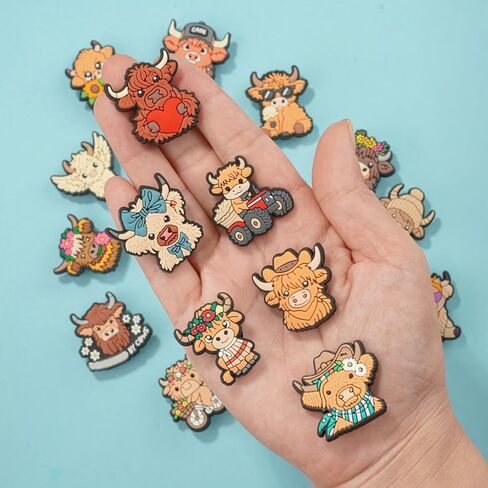 16pcs Highland Cow Shoe Charms, PVC Animals Shoe Decorations Charms for Shoes, Sandals, Bags, Gifts for Birthday, Holiday, Party. in Kuwait