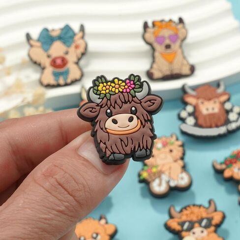 16pcs Highland Cow Shoe Charms, PVC Animals Shoe Decorations Charms for Shoes, Sandals, Bags, Gifts for Birthday, Holiday, Party. in Kuwait