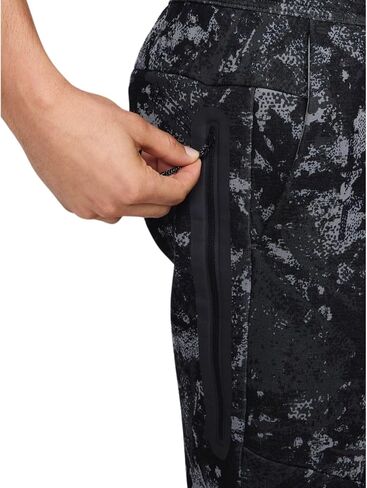 Nike Tech Men's Fleece Joggers Size- Large in Saudi Arabia