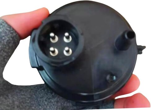 20565673 Vacuum Switch Fits for Volvo Excavator EC210 EC240 EC290 EC360 EC460 in Saudi Arabia