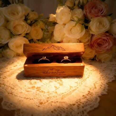 صندوق خاتم من خشب الجوز مصنوع يدويًا من molchagar مع غطاء مغناطيسي منقوش عليه عبارة "The Adventure Begins" - هدية الذكرى السنوية والزفاف للأزواج، صندوق تخزين المجوهرات، حامل تذكار in Kuwait