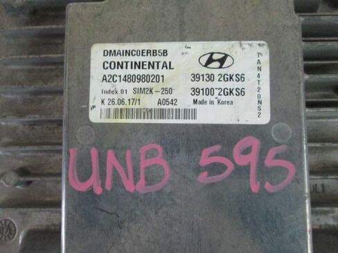 Engine ECM Control Module 2.0L Turbo Fits 17-18 Santa FE 39100-2GKS6 391002GKS6 in Saudi Arabia