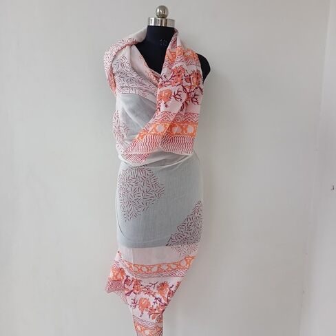 وشاح نسائي خفيف الوزن مصنوع من القطن الناعم على الموضة - متعدد الألوان in Kuwait