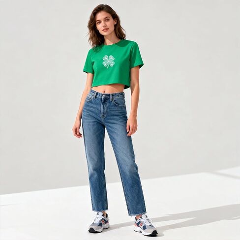 أعلى المحاصيل يوم القديس باتريك: قميص شامروك نمط Crewneck قصيرة الأكمام ملابس نسائية لقميص عيد القديس باتريك in Kuwait