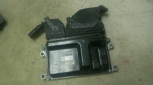 وحدة التحكم في المحرك ECM تناسب 14 15 16 متوافقة مع Mazda 3 PEDM 18 881 PEDM18881 in Saudi Arabia