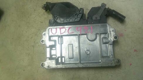 وحدة التحكم في المحرك ECM تناسب 14 15 16 متوافقة مع Mazda 3 PEDM 18 881 PEDM18881 in Saudi Arabia