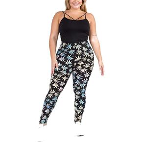 Women's Plus Size Marijuana Leaf Seamless Leggings 420 Trending Queen Size in Saudi Arabia