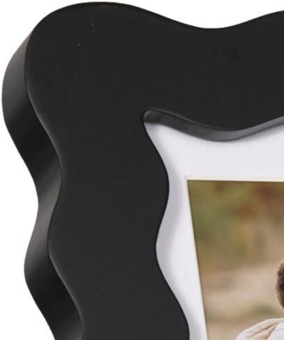 5x7 Cute Picture Frame, Wavy Curved Photo Frame with 4x6 Mat and Real Glass, Unique Funky Frame for Table and Wall Display, Home Office Desk Decoration Art, Baby Girl Gift (5x7, Light Pink) in Kuwait