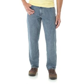 بنطلون جينز رجالي من Wrangler ذو مقاس مريح in Saudi Arabia