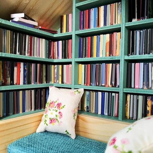 رف كتب خشبي مصغر، لعبة رف كتب لتخفيف التوتر، مكتبة كتب خشبية صغيرة مع 200 نموذج كتاب مصغر، مادة جمالية وعملية ومتينة، للمكتبات والهدايا وديكور المنزل in Kuwait