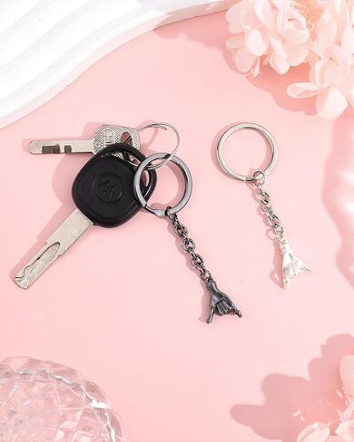 SUNSH سلة عيد الفصح الحشو زوجين الهدايا المفاتيح علاقة لمسافات طويلة هدية للزوجين أحبك هدايا لصديقها صديقة النساء الرجال، عيد ميلاد الخنصر وعد مطابقة سلسلة المفاتيح للأزواج in Kuwait