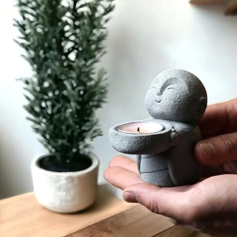 تمثال بوذا من الحجر الرملي وحامل مخروط البخور، تمثال جيزو صغير لديكور المنزل، حامل شموع صغيرة لبوذا زن راهب للمكتب أو الرف أو منضدة، هدية ديكور حجرية صغيرة بارتفاع 3.5 سم in Kuwait