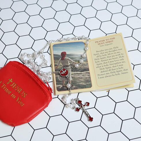 مسبحة تأكيد بيضاء من Needzo مع قطعة مركزية حمراء وصليب، هدايا كاثوليكية للفتيات والفتيان، تتضمن علبة أكريليك، صليب 1.25 بوصة in Kuwait