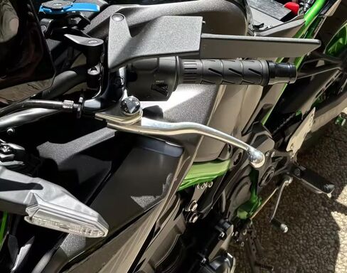 مرايا الرؤية الخلفية الجانبية لجناح الرياح للدراجات النارية متوافقة مع Z900 Z650 Z500 Z400 MT03 MT07 MT09 SP CB650R/F GSX-8S GSXS 750 1000 Svartpilen 401 Duk 390 Grom125 in Kuwait