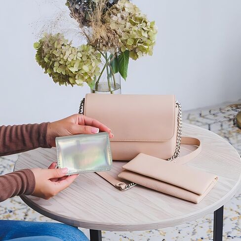 holographic Credit Card Holder for Women, 11 Card Slots with Zipper Card Case Wallet, Slim&Lightweight (Pink) in Kuwait