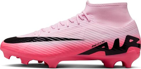 Nike Men's Soccer Shoe in Saudi Arabia