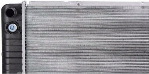 Radiator for Chevy for C/K 2500/3500 7.4L 1994-2000 for C6500/C7500 Kodiak 7.4L 1999-2000,for GMC for C/K 2500/3500 7.4L 1994-2000 for C6500/C7500 Topkick 7.4L 1999-2000 7.4 1696 in Kuwait