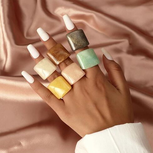Y2k Chunky Large Resin Stackable Rings Set for Women Colorful Square Acrylic Statement Finger Ring Pack Boho Geometric Plastic Knuckle Jewelry Sets in Kuwait