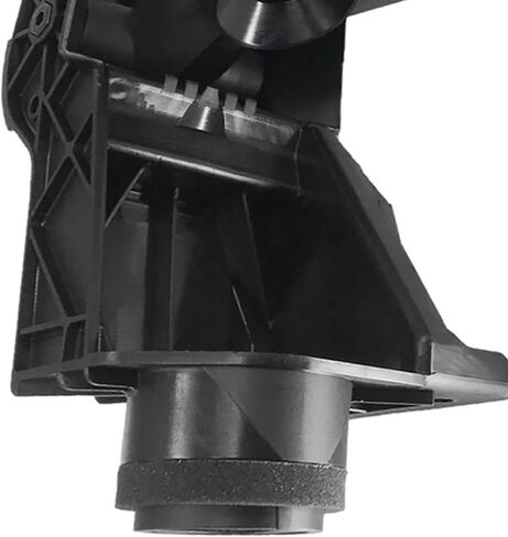 Clutch Pedal W/Bracket 5 Speed Manual For 1999 2000 2001 2002 2003 2004 2005 2006 2007 Silverado Sierra in Saudi Arabia