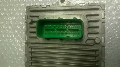 Engine ECM Electronic Control Module 2.4L Fits 15 200 P68102888AG 68102888AG in Saudi Arabia