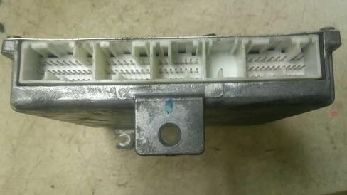 01-03 وحدة التحكم في المحرك المدني ECM بنزين 1.7 لتر 37820-PLM-L54 37820PLML54 in Saudi Arabia