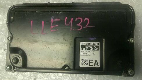 Engine ECM Module Engine Control Fits 17-18 Prius 89661-47643 8966147643 in Saudi Arabia
