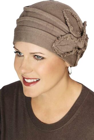 قبعات صغيرة ذات أهداب على شكل فراشة لمرضى السرطان - قبعات للعلاج الكيميائي للنساء in Kuwait