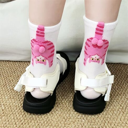 1pair 3D Cat Socks Women Cute Cotton Funny Animal Crew Socks Mid Tube Non Slip Loose Sock Fashion Gift in Saudi Arabia