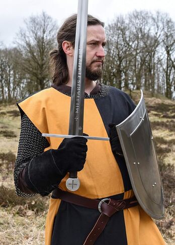 Battle-Merchant Medieval Surcoat Eckhart – 12th Century Cotton Knight Tabard for LARP, Reenactment & Cosplay in Saudi Arabia