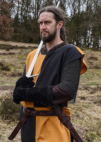 Battle-Merchant Medieval Surcoat Eckhart – 12th Century Cotton Knight Tabard for LARP, Reenactment & Cosplay in Saudi Arabia