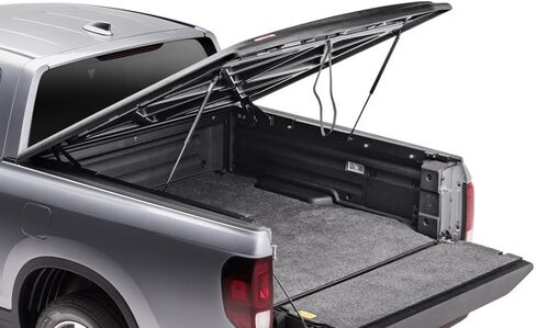 RealTruck UnderCover SE One-Piece Truck Bed Tonneau Cover | UC8016 | Fits 2017 - 2022 Honda Ridgeline 5' Bed (60") in Saudi Arabia
