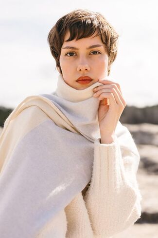 MELUSA 100% Cashmere 2 Tone Scarf, Lightweight Cozy Gift Everyday Scarf in Saudi Arabia