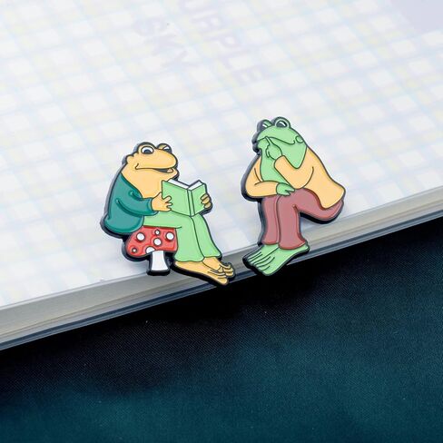 PLITI Frog Toad Fans Gift Frog Toad Friendship Gift Cute Frog Toad Brooch Pin Set For Storybook Lover in Saudi Arabia