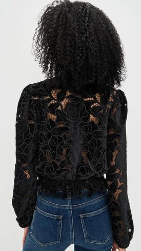 بلوزة Loralie المخملية الملفوفة للسيدات من Generation Love in Kuwait