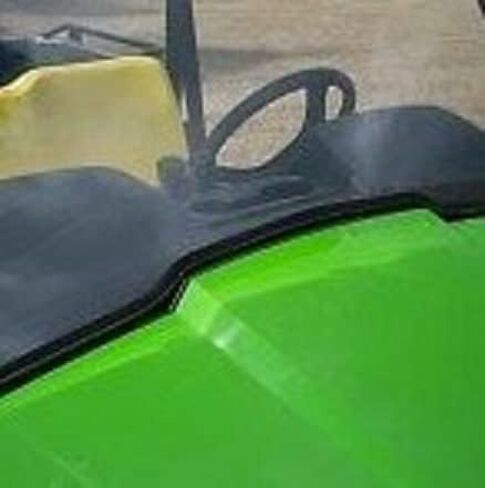 Full windshield compatible with john deere gator xuv 550, xuv 590i, rsx 850i in Saudi Arabia