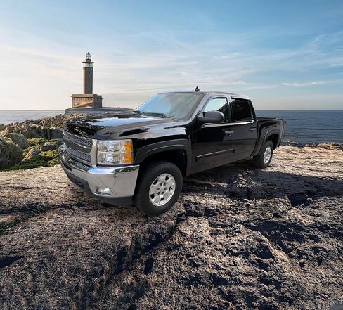Fender Flares Compatible With 2007-2013 Chevy Silverado 1500, 69.3'' (5.8ft) Short Bed Factory Style Black PP Injection Right Left Wheel Cover Protector Vent By IKON MOTORSPORTS, 2008 2009 2010 2011 in Saudi Arabia