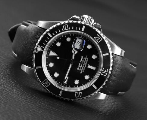 21 ملم نهاية منحنية حزام ساعة جلد ريترو لرولكس صبمارينر 41 ملم، يخت ماستر 42 ملم، اكسبلورر II 42 ملم 216570 حزام ساعة جلدي بديل رولكس سوار ساعة للرجال والنساء in Kuwait