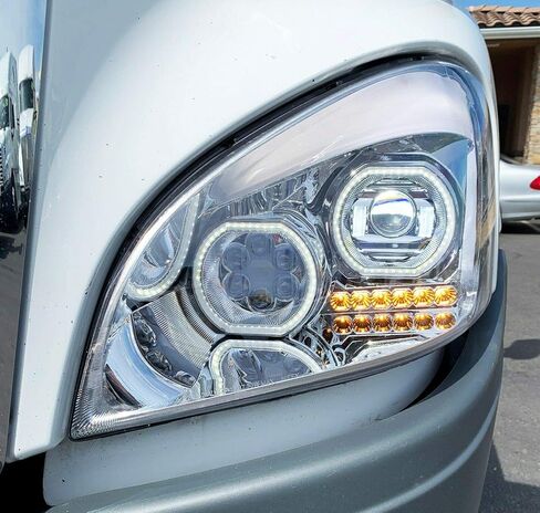 QSC قطع غيار الشاحنات الوفير LED الضباب الخفيف المصابيح الأمامية الغزلان الحرس ل Freightliner Cascadia 08-17 in Saudi Arabia