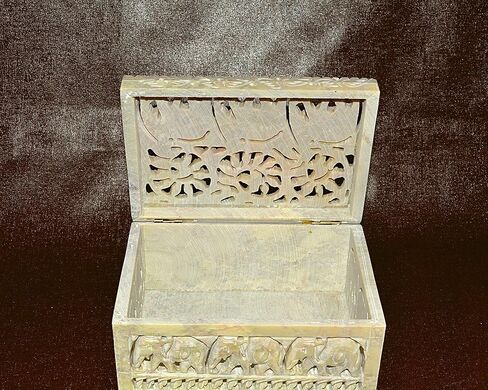 Handmade Decorative Soapstone Jewelry Organizer Box 6x4x3 inch - Carved Beautiful Elephant Floral Design Keepsake Trinket Box | Birthday Anniversary Party Return Gift Jewelry Box for Home Decor Box in Saudi Arabia