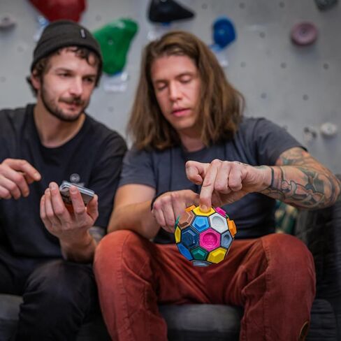 كرة تسلق ثلاثية الأبعاد، مبتكرة عالميًا، التسلق في أصغر مساحة - تحسن التركيز والإبداع والبراعة كرة بولدر in Kuwait