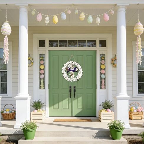 إنه إكليل باب مرتفع مع إكليل زنبق متقاطع لعيد الفصح علامة الباب الأمامي أكاليل عيد الفصح الدينية ديكور للكنيسة في الأسبوع المقدس للزينة المسيحية in Kuwait