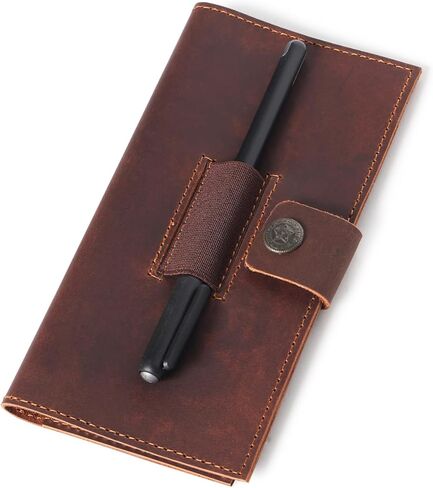 غطاء دفتر شيكات من الجلد البني للرجال والنساء، محفظة دفتر شيكات محببة بالكامل مع حامل أقلام، تناسب الشيكات الشخصية والمكررة، حافظة رفيعة لتنظيم الأموال، حامل دفتر شيكات جلدي متين مقاس 7 × 3.75 بوصة in Kuwait