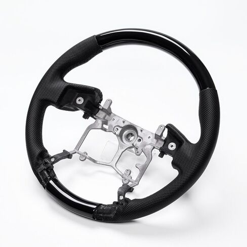 عجلة القيادة REVOLVE، عجلة قيادة من جلد نابا الحقيقي، عجلة قيادة من خشب البيانو الأسود، مقبض جلدي مثقوب لسيارة Toyota 4Runner 2010-2023/Tundra 2014-2021/Tacoma 2012-2023 in Kuwait